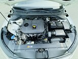 Hyundai Elantra-21