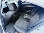 Hyundai Elantra-11