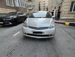 Toyota Prius-9