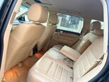 Volkswagen Touareg-14