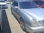 Mercedes E 240-4