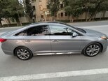 Hyundai Sonata-4