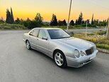Mercedes E 220-3