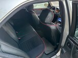 Mercedes E 220-11