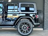 Jeep Wrangler-12