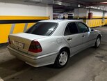 Mercedes C 180-7