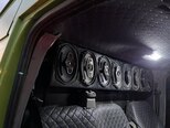 Ford Transit-11