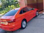 Volkswagen Jetta-11