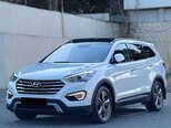 Hyundai Grand Santa Fe-3