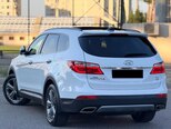 Hyundai Grand Santa Fe-8