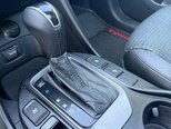 Hyundai Grand Santa Fe-20