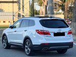 Hyundai Grand Santa Fe-9
