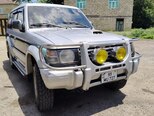 Mitsubishi Pajero-3