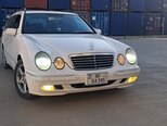 Mercedes E 240-1