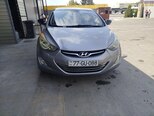 Hyundai Elantra-1