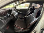 Hyundai Accent-12