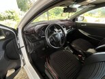 Hyundai Accent-10