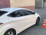 Hyundai Elantra-4