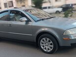 Volkswagen Passat-2