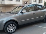 Volkswagen Passat-4