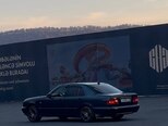Mercedes E 230-3