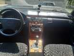 Mercedes E 230-9