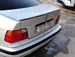 BMW 320-3