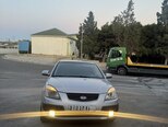 Kia Rio-1