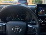 Toyota Highlander-12