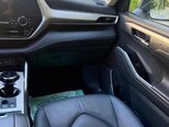 Toyota Highlander-14
