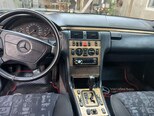 Mercedes E 240-5