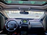 Toyota Prius-12