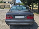 Mercedes E 230-2