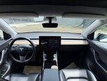 Tesla Model Y-10