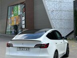 Tesla Model Y-6