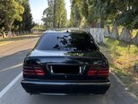 Mercedes E 220-6