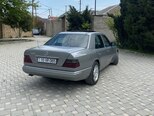 Mercedes 300 D-4
