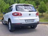 Volkswagen Tiguan-4