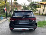 Kia Rio X-Line-2