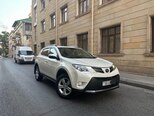 Toyota RAV4-5