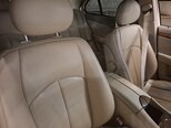 Mercedes E 320 4MATIC-5
