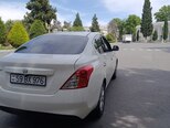 Nissan Sunny-4