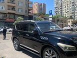 Infiniti QX56-2