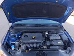 Hyundai Elantra-11