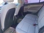 Hyundai Elantra-15