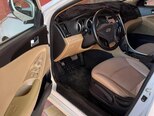 Hyundai Sonata-12