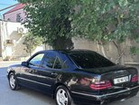 Mercedes E 270-3