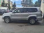 Toyota Land Cruiser Prado-4