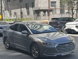 Hyundai Elantra-2