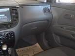 Kia Rio-7